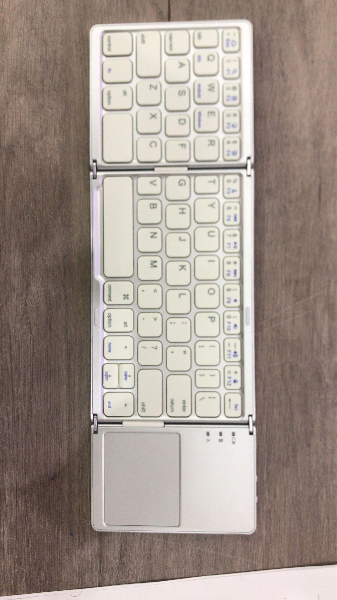 Teclado Bluetooth portátil